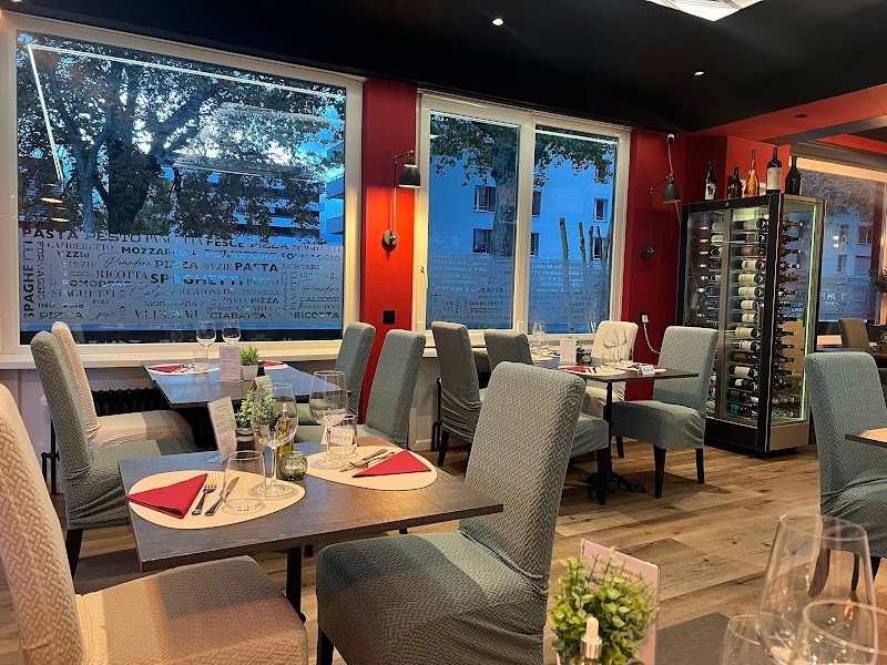 Avenue 8 - Restaurant Pizzeria