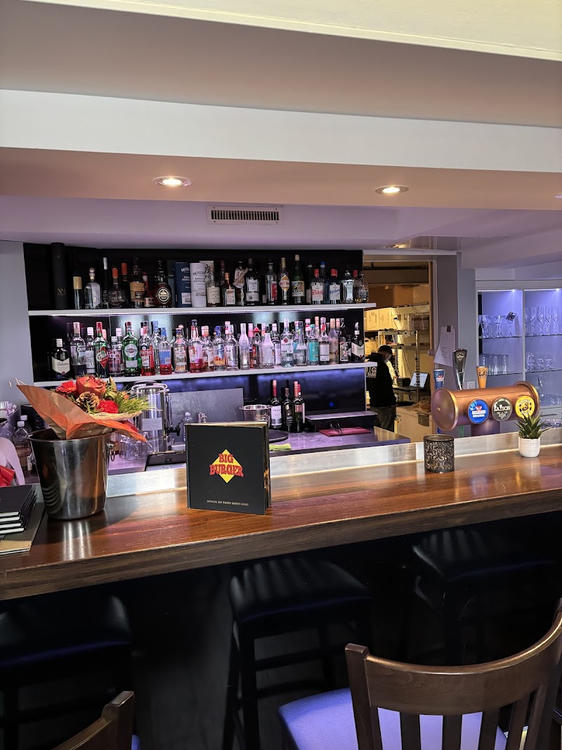 Big Burger Männedorf Diner & Lounge