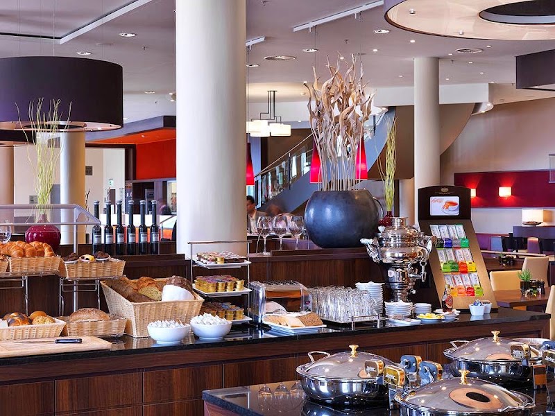 BISTRO - eat.drink.connect.