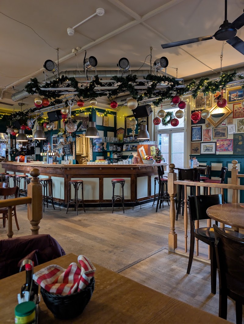 Brasserie 17-Happy Inn Lodge