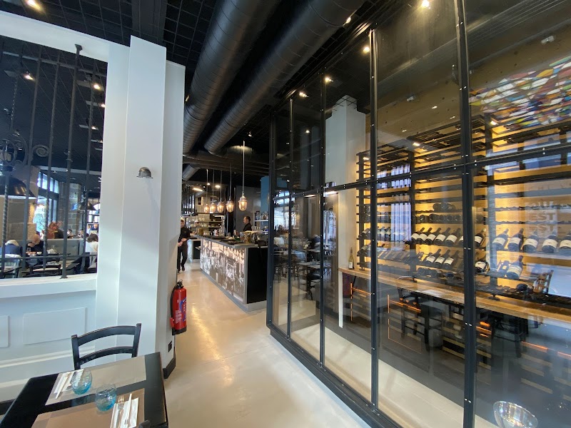 CHi LE MA 吃了吗 Carouge