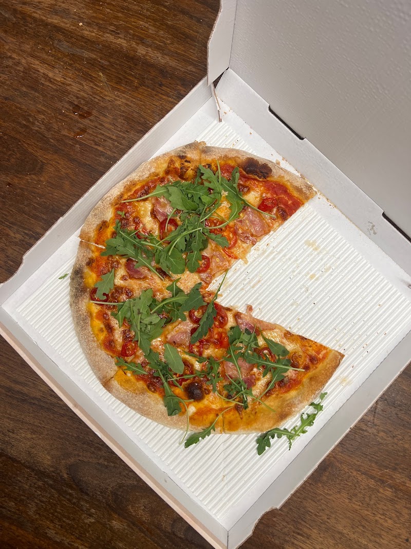 Cinquecento Pizza Kurier