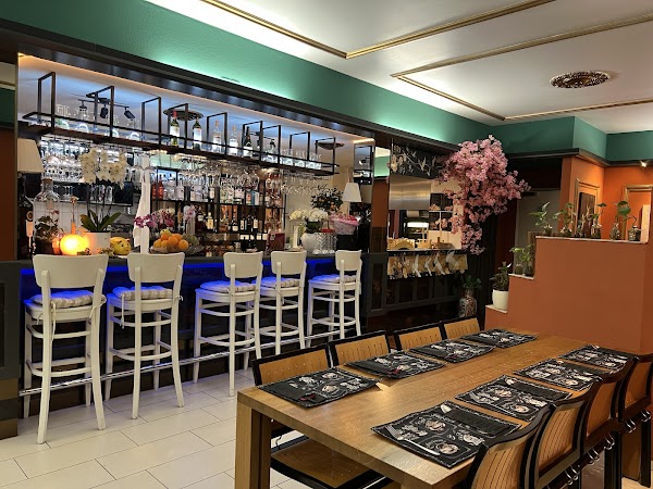 Gao Dai Viet Restaurant