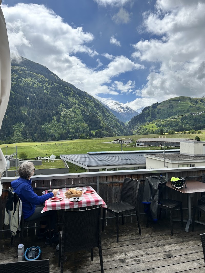 Goldmann Toni e Renata – Bäckerei Restaurant in Disentis/Mustér