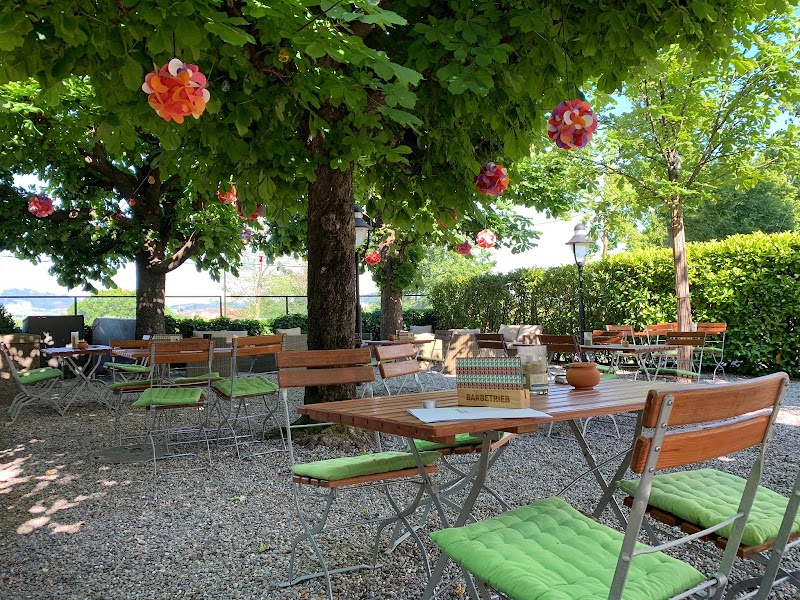 Gustavs Biergarten – Biergarten Restaurant in Bern