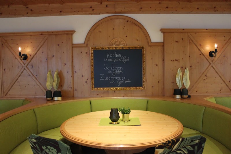 Hier & Jetzt - Restaurant und Lounge im Kakadu – Bar Restaurant in Bettlach