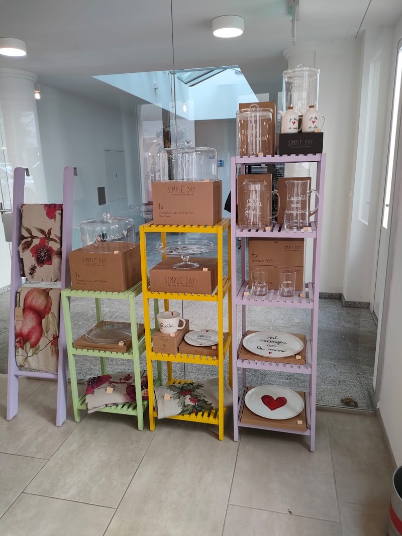 Via paradiso 8 boutique con cucina